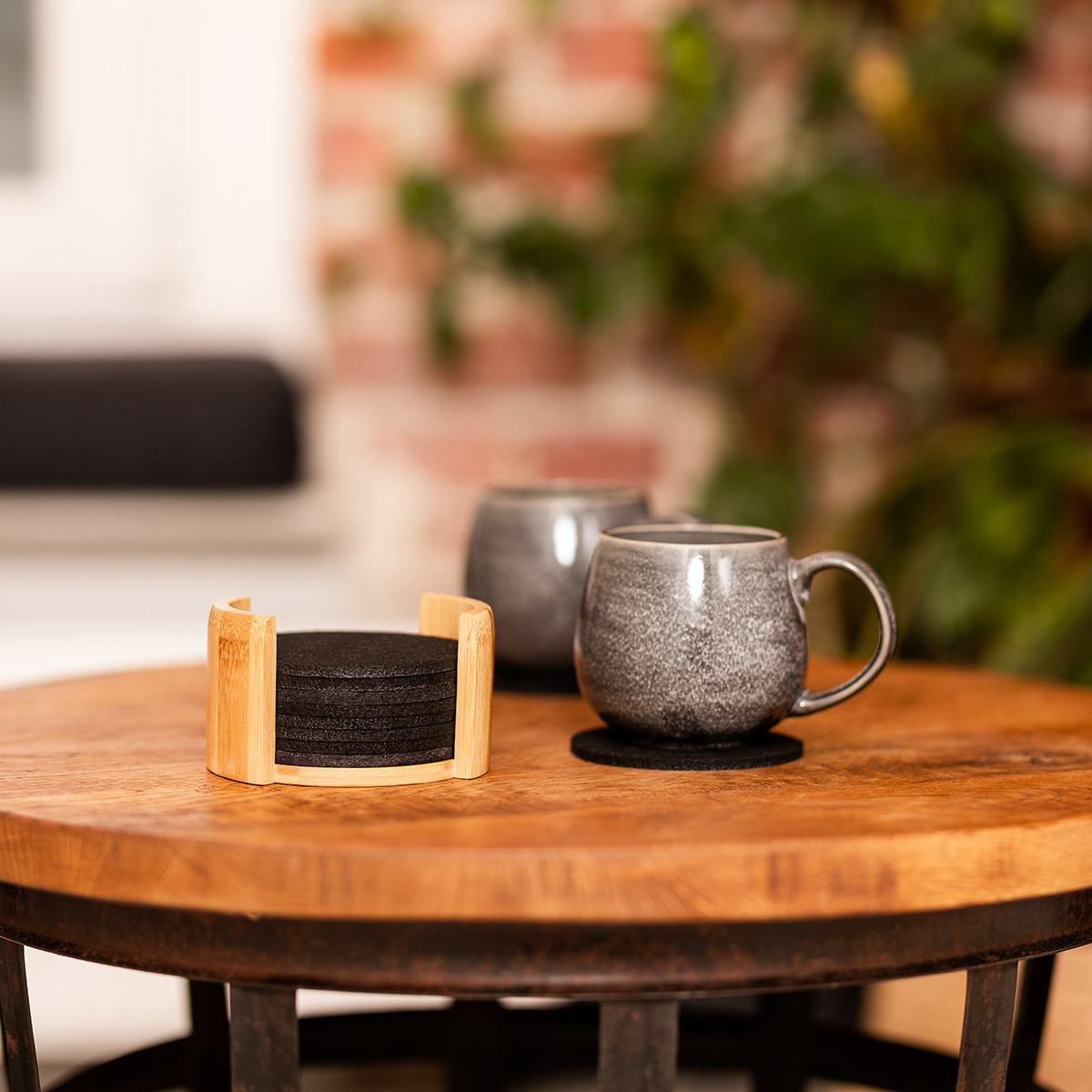 R17685.02 - Zestaw podkładek RPET filcowych Mazzo, czarny 